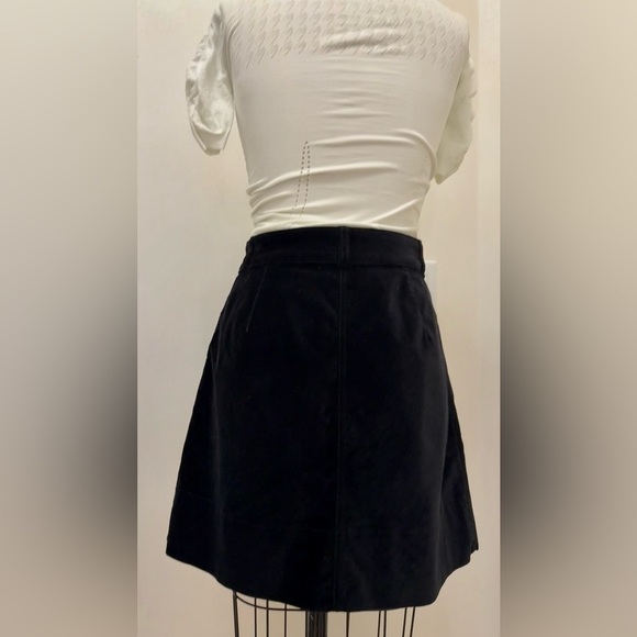 Kate Spade BROOME STREET VELOUR Black Button-Up mini Skirt Size 4. - Picture 5 of 17